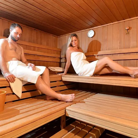 Hotel Babymio Kirchdorf in Tirol