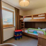 ホテル ベビーミオ 4*